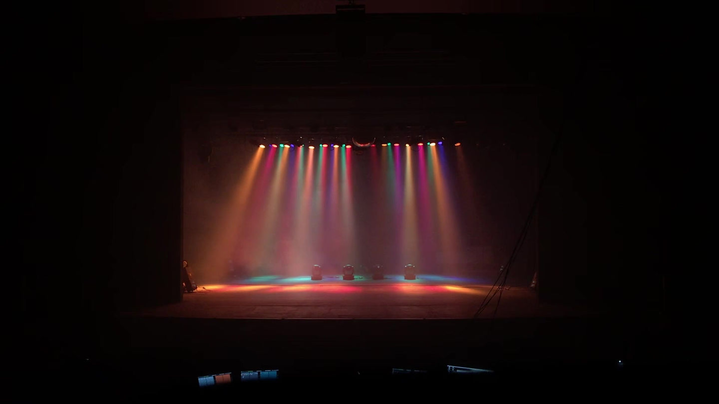 Lightshow to "Bloodstream" by Tokio Myers